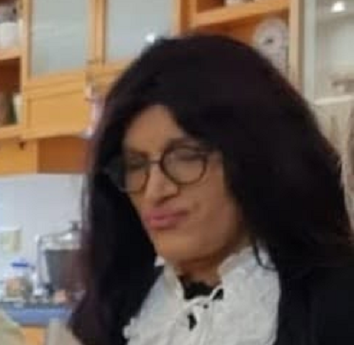 בל רש קיבלה שיעורים באונס אצל שאול גנון